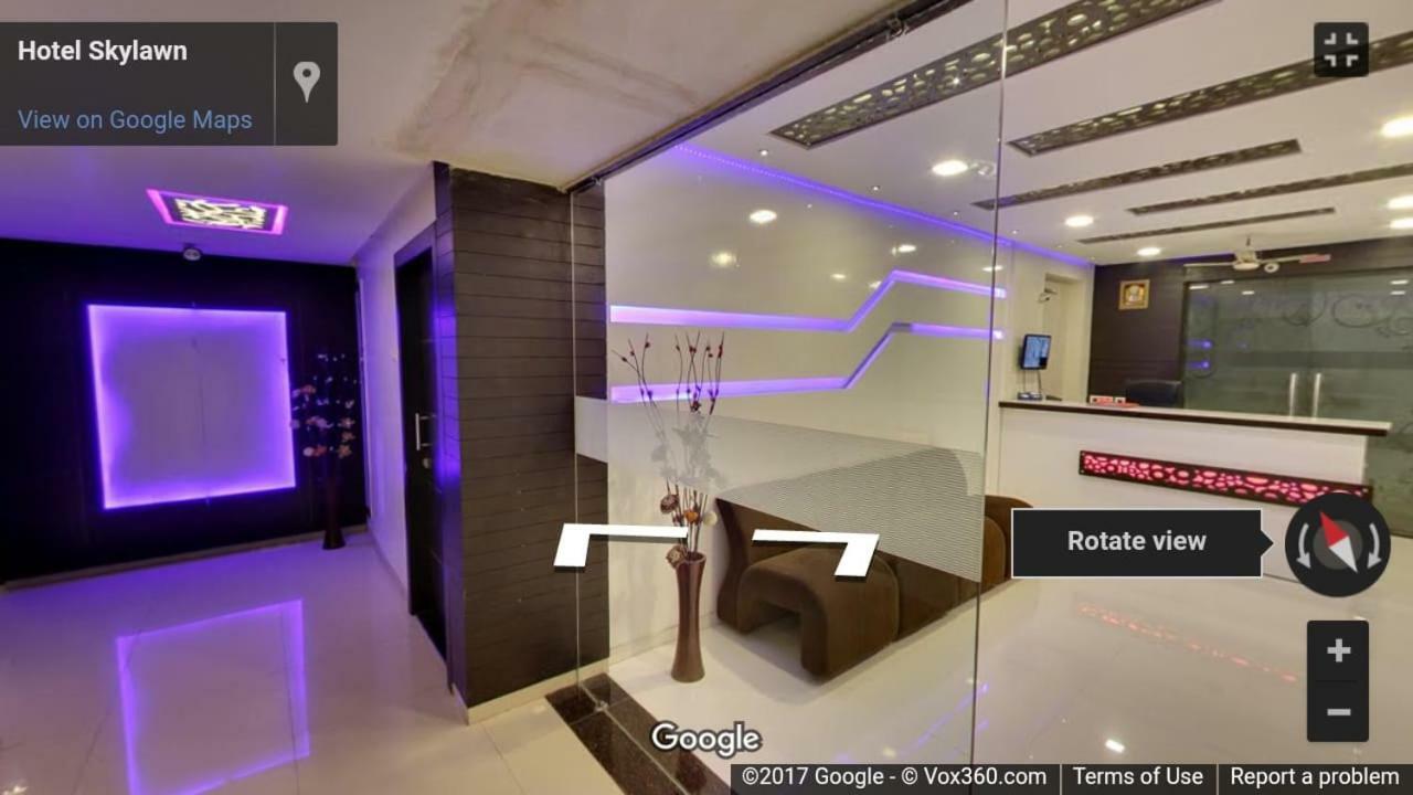 Skylawn Hotel Surat Exterior photo